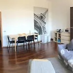 Trifora In Palazzo D\'Epoca