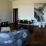 Trifora In Palazzo D\'Epoca