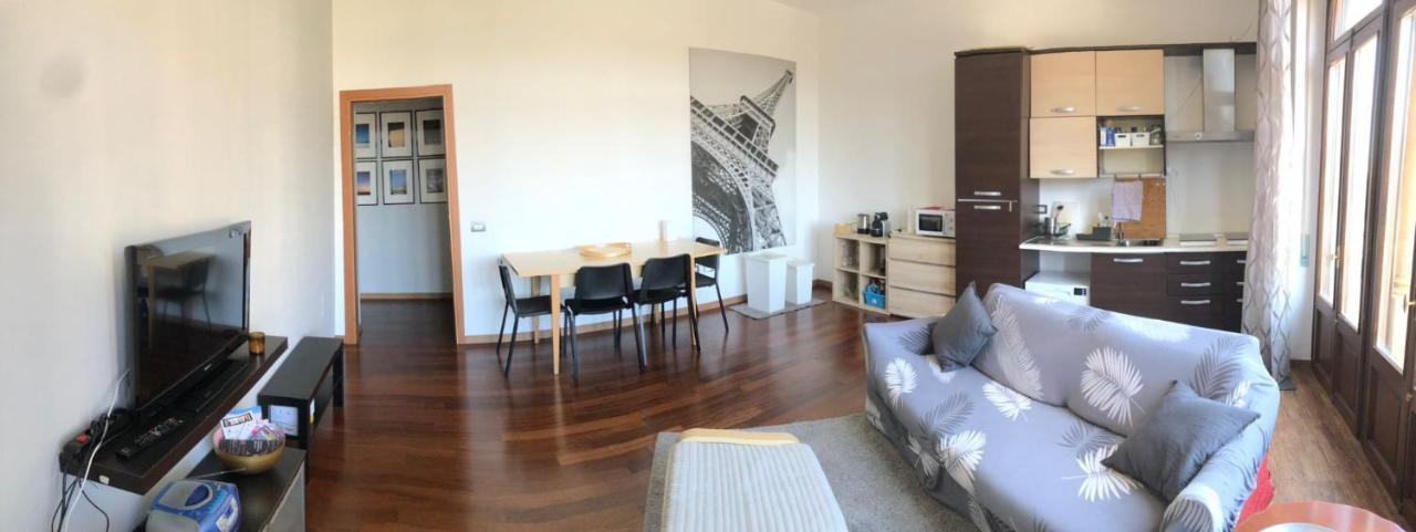 Trifora In Palazzo D'epoca Appartamento Padova